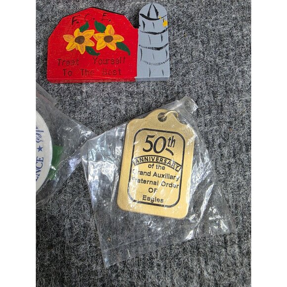 Fraternal Order Of Eagles Collectible Lot Pins Magnets Stickers Keychains - Picture 3 of 10